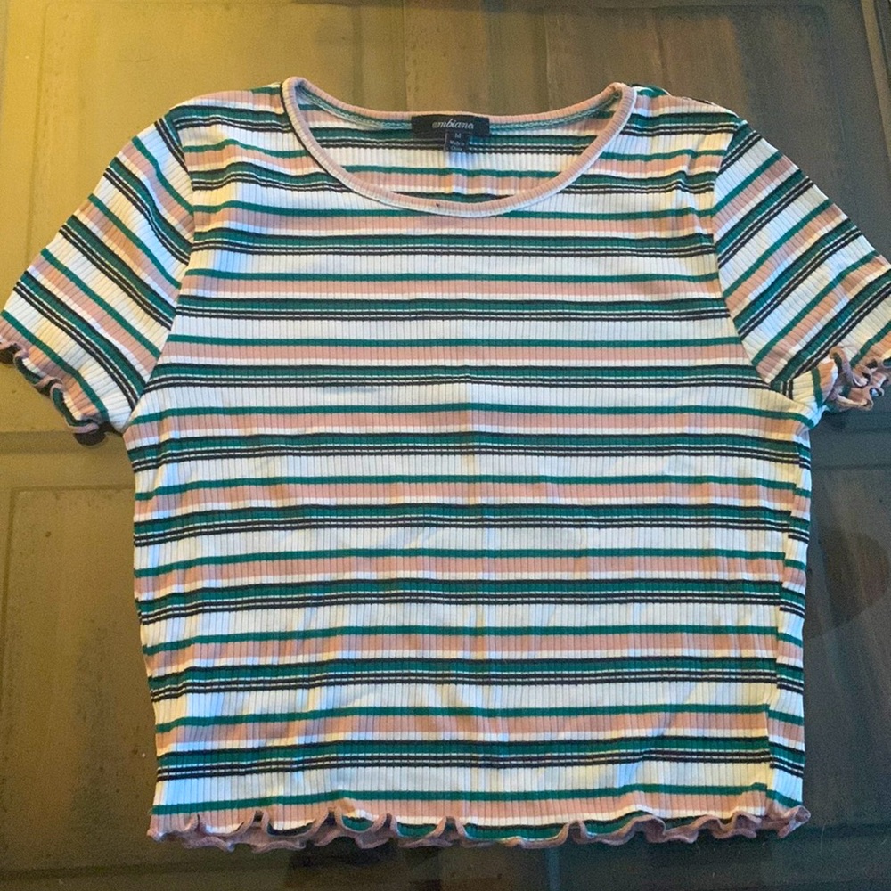 Striped cropped ruffle shirt
